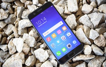 Oppo R11 Review: 4 Ratings, Pros and Cons