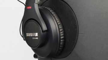 Shure SRH440 Review: 3 Ratings, Pros and Cons