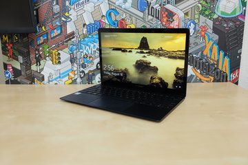 Asus ZenBook 3 test par TechRadar Asus ZenBook 3 test par TechRadar