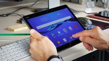 Huawei MediaPad M3 Lite test par 01net