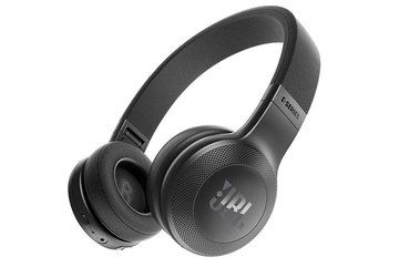 JBL E45BT Review: 4 Ratings, Pros and Cons