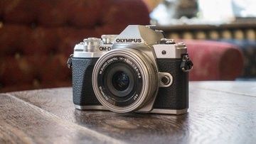 Olympus OM-D E-M10 Mark III test par TechRadar Olympus OM-D E-M10 Mark III test par TechRadar