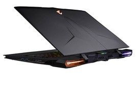 Gigabyte Aorus X9 test par ComputerShopper Gigabyte Aorus X9 test par ComputerShopper