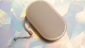 BeoPlay P2 testé par CNET USA BeoPlay P2 testé par CNET USA