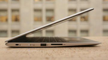 Acer Swift 1 test par CNET USA Acer Swift 1 test par CNET USA