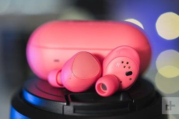 Samsung Gear IconX test par DigitalTrends Samsung Gear IconX test par DigitalTrends