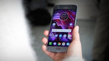 Lenovo Moto X4 test par 01net