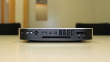 Apple Mac mini 2014 test par TechRadar Apple Mac mini 2014 test par TechRadar