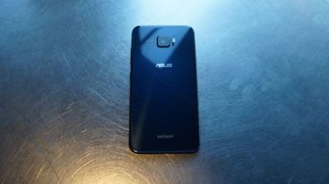 Asus ZenFone V Review: 1 Ratings, Pros and Cons