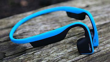 AfterShokz Trekz Titanium Review