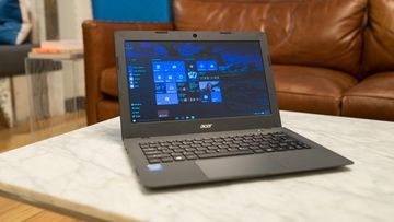 Acer Aspire One Cloudbook 11 test par TechRadar Acer Aspire One Cloudbook 11 test par TechRadar