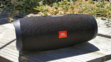 JBL Charge 3 test par TechRadar