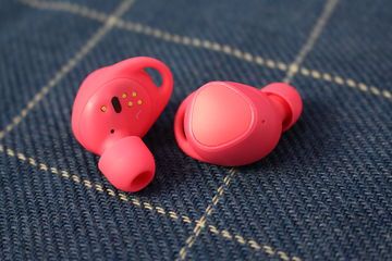 Samsung Gear IconX test par TechRadar Samsung Gear IconX test par TechRadar