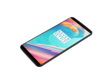 OnePlus 5T test par NotebookCheck OnePlus 5T test par NotebookCheck