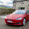 Tesla Model S test par Pocket-lint Tesla Model S test par Pocket-lint