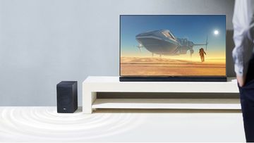 LG SJ8 test par TechRadar LG SJ8 test par TechRadar
