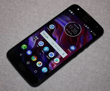 Lenovo Moto X4 test par LeMondeNumerique