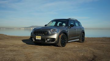 Mini Cooper Countryman - 2018 Review: 2 Ratings, Pros and Cons