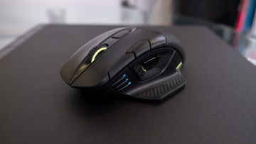 Corsair Dark Core RGB SE Review: 3 Ratings, Pros and Cons