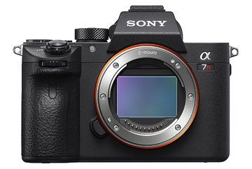 Sony Alpha 7R III Review: 1 Ratings, Pros and Cons