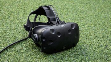 HTC Vive reviewed by ExpertReviews