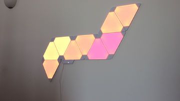 Nanoleaf Aurora test par TechRadar Nanoleaf Aurora test par TechRadar