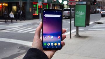 LG V30S test par TechRadar