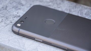 Google Pixel XL test par ExpertReviews Google Pixel XL test par ExpertReviews