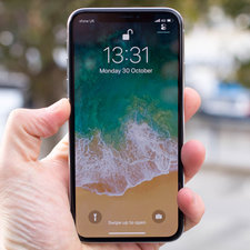 Apple iPhone X test par Pocket-lint Apple iPhone X test par Pocket-lint