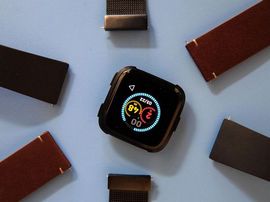 Fitbit Versa test par CNET France