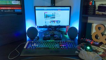 Logitech G560 test par TechRadar Logitech G560 test par TechRadar