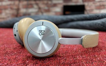 BeoPlay H8i Review: 3 Ratings, Pros and Cons