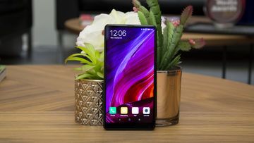 Xiaomi Mi Mix 2 test par ExpertReviews