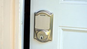 Schlage Sense test par TechRadar Schlage Sense test par TechRadar