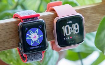 Fitbit Versa test par Tom's Guide (FR)