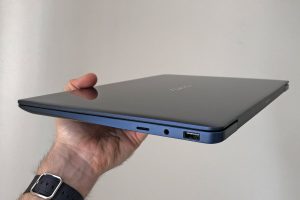 Asus ZenBook 13 test par Trusted Reviews Asus ZenBook 13 test par Trusted Reviews