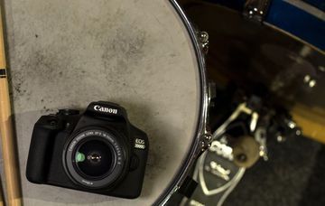 Canon EOS 2000D Review