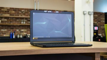 Acer Predator Triton 700 test par ExpertReviews