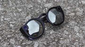 Snapchat Spectacles 2 test par Wareable Snapchat Spectacles 2 test par Wareable