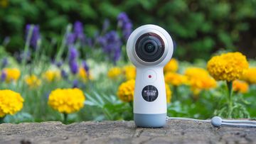 Samsung Gear 360 test par ExpertReviews