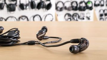 Shure SE215 test par RTings