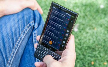 BlackBerry Key2 test par Tom's Guide (US)