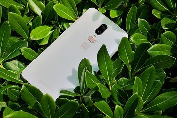 OnePlus 6 test par Trusted Reviews