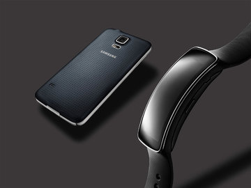 Samsung Gear Fit im Test: 3 Bewertungen, erfahrungen, Pro und Contra