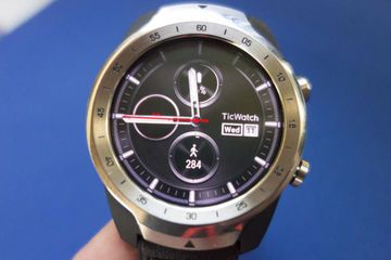 TicWatch Pro test par PCWorld.com