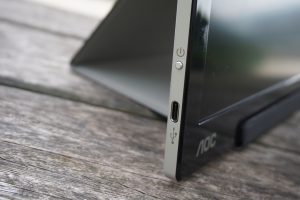AOC I1601FWUX Review: 2 Ratings, Pros and Cons