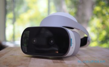 Lenovo Mirage Solo test par SlashGear