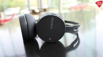 Sony WH-CH400 reviewed by IndiaToday Sony WH-CH400 reviewed by IndiaToday