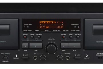 Test Tascam 202MKVII