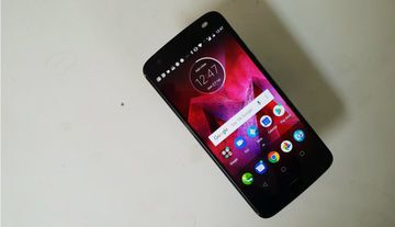 Motorola Moto Z2 Force test par Digit